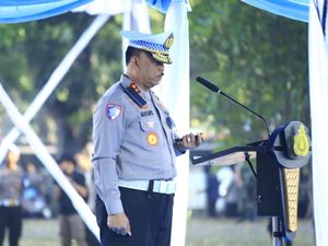 Kakorlantas Pimpin Gelar Pasukan, 9.035 Personel Gabungan Amankan Operasi Merdeka Jaya 2025