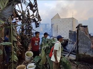 Kawasan Padat Penduduk di Gandus Palembang Terbakar
