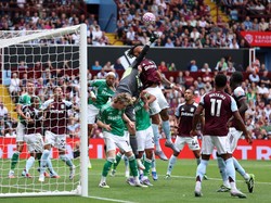 Hasil Liga Inggris: 10 Pemain Aston Villa Seri 0-0 Vs Newcastle