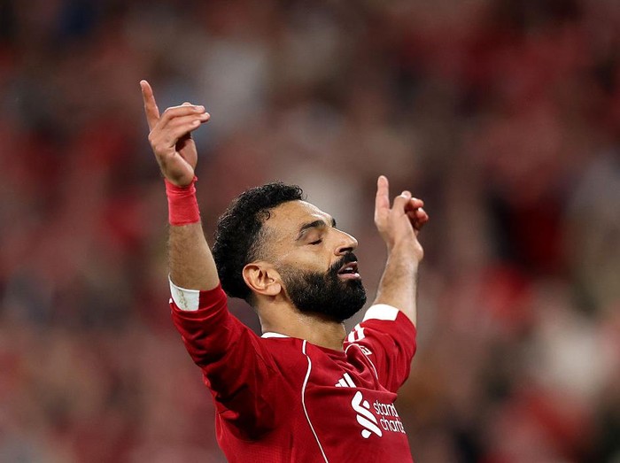 LIVERPOOL, ENGLAND - AUGUST 15: Mohamed Salah of Liverpool celebrates scoring his team's fourth goal during the Premier League match between Liverpool and Bournemouth at Anfield on August 15, 2025 in Liverpool, England. (Photo by Michael Steele/Getty Images)