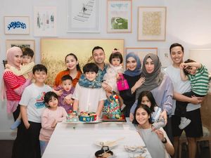 Perayaan Sederhana Ultah Rafathar, Hadiah Mbak Lala hingga Outfit Gemas Lily Perayaan Sederhana Ultah Rafathar, Hadiah Mbak Lala hingga Outfit Gemas Lily