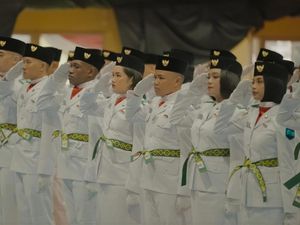 Bangga Jadi Paskibra, Siswa YPJ Tembagapura Kenang Perjuangan Latihan