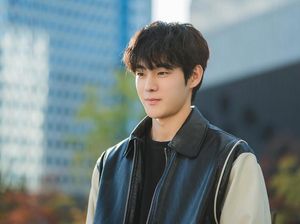 Video Arin Bantu Yoo Jung Hoo Menjiwai Peran di Drakor Terbaru Video Arin Bantu Yoo Jung Hoo Menjiwai Peran di Drakor Terbaru