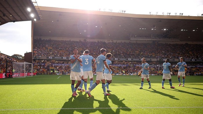 Babak Pertama Memanas, Man City Ungguli Wolves dengan Skor Telak!