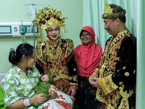 Momen Spesial, Bayi Trenggalek Lahir Tepat di Tanggal 17 Agustus Momen Spesial, Bayi Trenggalek Lahir Tepat di Tanggal 17 Agustus