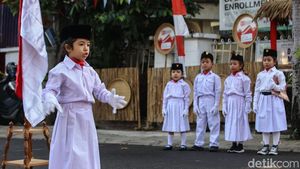 Gemasnya Upacara HUT RI Ala Siswa TK di Jakarta