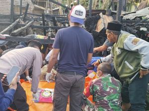 Kebakaran Rumah Panggung di Bima, Pemilik Ditemukan Tewas Kebakaran Rumah Panggung di Bima, Pemilik Ditemukan Tewas