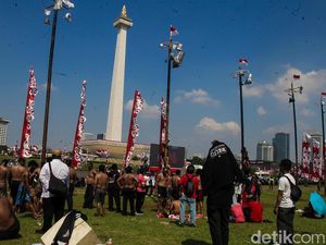 Lomba 17-an Meriahkan Pesta Rakyat di Monas Lomba 17-an Meriahkan Pesta Rakyat di Monas