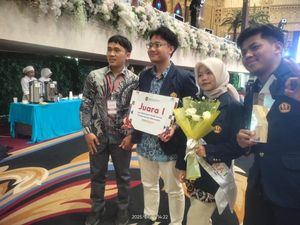 Gagasan Ekonomi Kreatif Bambu Jadi Jalan Mahasiswa Unpad Raih Prestasi Gagasan Ekonomi Kreatif Bambu Jadi Jalan Mahasiswa Unpad Raih Prestasi