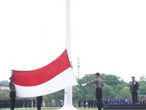 Dipimpin Wakapolda, Upacara HUT RI di Polda Riau Berlangsung Khidmat