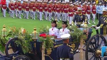    Merah Putih Berkibar di Kereta Kencana: Tradisi Sakral Kembali Menyapa Monas! 