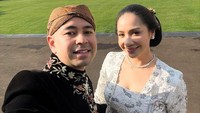 Nagita Slavina Ayu Berkebaya, Raffi Ahmad Kenang Pernikahan Pakai Baju Jawa