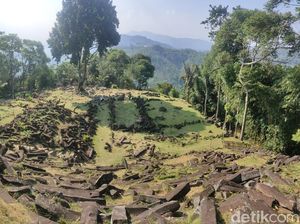Klaim Dapat Temuan Baru, Peneliti Segera Ungkap Usia Gunung Padang Klaim Dapat Temuan Baru, Peneliti Segera Ungkap Usia Gunung Padang
