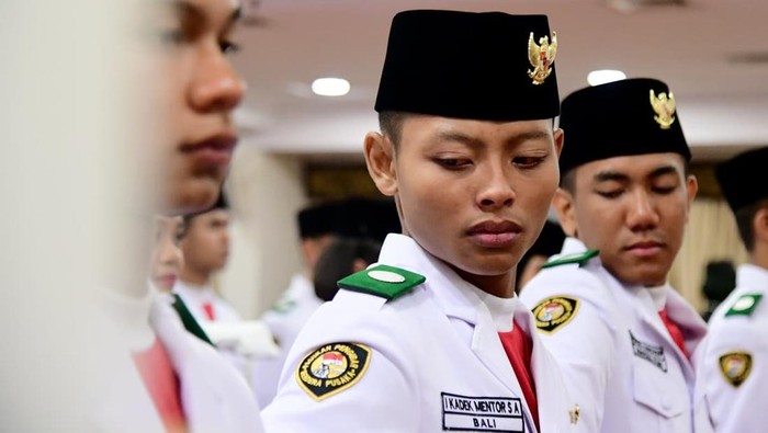 Mereka yang Bikin Merinding di Istana Merdeka, Siapa Mereka?