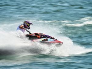 Pebalap Aquabike Nilai Danau Toba Menantang dan Indah Pebalap Aquabike Nilai Danau Toba Menantang dan Indah