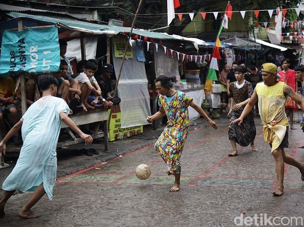 Dari Sepakbola Daster hingga Tantangan Kreatif, Warga Meriahkan HUT RI ke-80