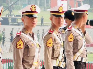 Potret Isra Mashel Arifin Jadi Pasukan Cordon di HUT ke-80 RI Potret Isra Mashel Arifin Jadi Pasukan Cordon di HUT ke-80 RI