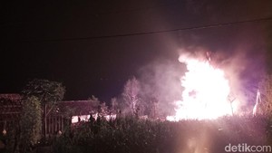 Sumur Minyak di Blora Terbakar, 2 Warga Tewas