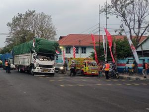 Truk ODOL Mulai Ditertibkan di Pelabuhan Tanjung Perak Surabaya