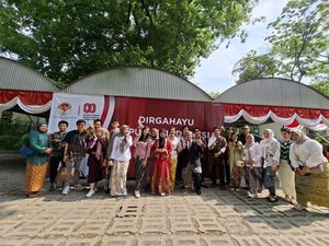 Potret Perayaan HUT ke-80 RI di Hungaria, Lomba-lomba hingga Tumpengan Potret Perayaan HUT ke-80 RI di Hungaria, Lomba-lomba hingga Tumpengan