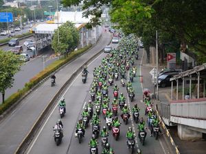 HUT RI, Ribuan Driver Gojek Pecah Rekor MURI Konvoi Terbanyak Se-Indonesia HUT RI, Ribuan Driver Gojek Pecah Rekor MURI Konvoi Terbanyak Se-Indonesia