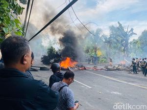 Polisi Usut Tawuran Siswa Tewaskan 1 Orang Picu Bentrok Warga di Ambon Polisi Usut Tawuran Siswa Tewaskan 1 Orang Picu Bentrok Warga di Ambon