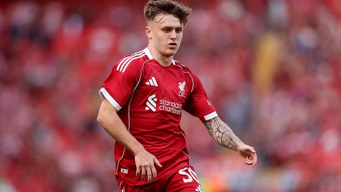 LIVERPOOL, ENGLAND - AUGUST 04: Ben Doak of Liverpool during the pre-season friendly match between Liverpool v Athletic Club Bilbao at Anfield on August 04, 2025 in Liverpool, England. (Photo by Carl Recine/Getty Images)