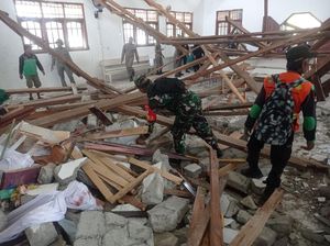 6 Fakta Gempa M 5,8 Poso Tewaskan Pasutri dan 44 Warga Luka-luka 6 Fakta Gempa M 5,8 Poso Tewaskan Pasutri dan 44 Warga Luka-luka