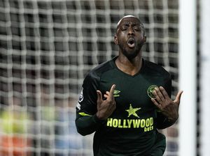 Dicegah Pindah ke Newcastle, Wissa pun Ngambek