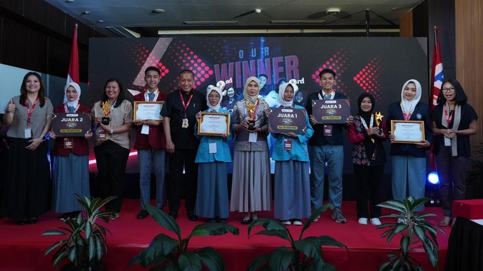 Keren! SMKN 12 Jakarta Sabet Gelar Juara di Alfamart Class Competition 2025!
