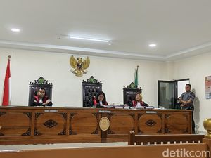 Annar Sampetoding 3 Kali Mangkir di Sidang Tuntutan, Jaksa Ancam Jemput Paksa Annar Sampetoding 3 Kali Mangkir di Sidang Tuntutan, Jaksa Ancam Jemput Paksa