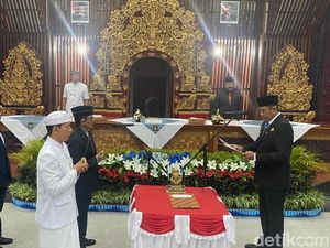 13 Pejabat Lingkup Pemkab Karangasem Dirotasi, 8 OPD Masih Kosong 13 Pejabat Lingkup Pemkab Karangasem Dirotasi, 8 OPD Masih Kosong