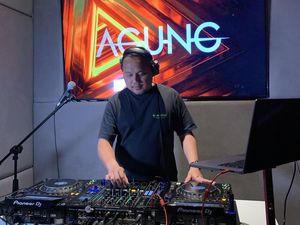 Pengalaman Enigma DJ Academy Hadirkan 24 Hours of Soundwave