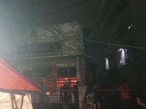Kantor Pos di Kelapa Gading Kebakaran, 5 Unit Damkar Meluncur Kantor Pos di Kelapa Gading Kebakaran, 5 Unit Damkar Meluncur