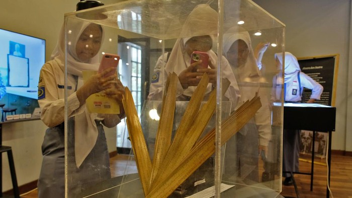Menelusuri Jejak Leluhur, Kisah di Balik Naskah Kuno Temanggung