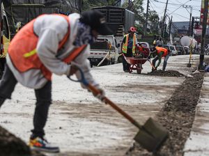 Potret Perbaikan Jalan Semarang-Demak, Target Rampung Desember 2025 Potret Perbaikan Jalan Semarang-Demak, Target Rampung Desember 2025