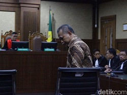 Sama-sama Hakim Terdakwa Suap tapi Beda Sikap soal Vonis Ringan