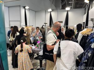 Curi Perhatian! Booth RI Diserbu Buyer Global di Pameran Fesyen Turki