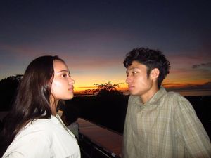 Kiesha Alvaro Jelaskan Soal Pin Foto Aurora Ribero di IG Kiesha Alvaro Jelaskan Soal Pin Foto Aurora Ribero di IG