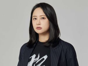 Video Alasan Penunjukkan Lee Do Kyong Jadi CEO Baru ADOR Video Alasan Penunjukkan Lee Do Kyong Jadi CEO Baru ADOR