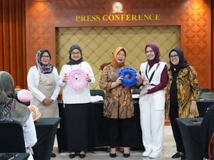Sekjen Dorong Perpustakaan MPR Jadi Wadah Kreativitas & Pemberdayaan Sekjen Dorong Perpustakaan MPR Jadi Wadah Kreativitas & Pemberdayaan