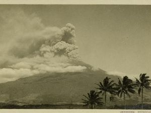 Kala Kiamat Hanguskan Gunung Ciremai Kala Kiamat Hanguskan Gunung Ciremai
