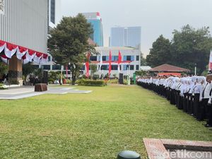 Pramono Lantik 2.703 Nakes hingga Guru Honorer Jadi PPPK Pemprov Jakarta Pramono Lantik 2.703 Nakes hingga Guru Honorer Jadi PPPK Pemprov Jakarta