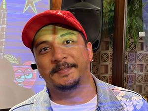 Pendapat Sal Priadi Soal Polemik Royalti Musik Pendapat Sal Priadi Soal Polemik Royalti Musik