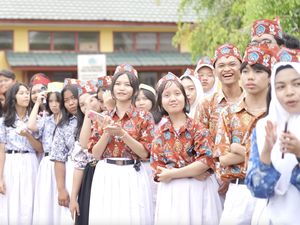 Reaksi Siswa SMAN 3 Palangka Raya Terima MBG: Bisa Kurangi Uang Jajan Reaksi Siswa SMAN 3 Palangka Raya Terima MBG: Bisa Kurangi Uang Jajan
