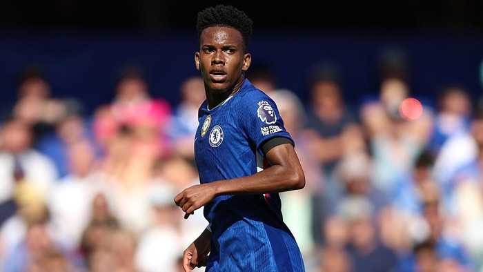 LONDON, ENGLAND - AUGUST 17: Estevao of Chelsea running during the Premier League match between Chelsea and Crystal Palace at Stamford Bridge on August 17, 2025 in London, England. (Photo by Nigel French/Sportsphoto/Allstar via Getty Images)