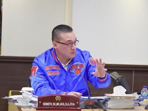 Anggota DPRD DKI Kenneth: Kenaikan Iuran BPJS Kesehatan Bukan Solusi! Anggota DPRD DKI Kenneth: Kenaikan Iuran BPJS Kesehatan Bukan Solusi!