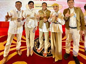 Bank Sumsel Babel Raih Dua Penghargaan dari OJK