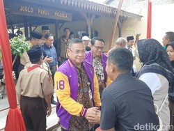 Video: Bupati Pati Sudewo Akhirnya Muncul Usai Sepekan Menghilang