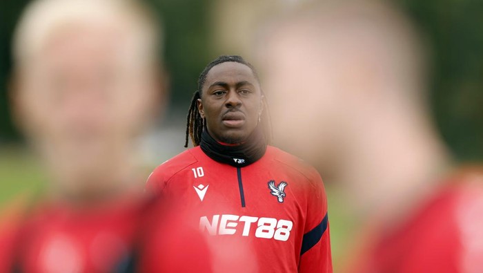 Soccer Football - UEFA Conference League - Crystal Palace Training - Crystal Palace FC Training Ground, London, Britain - August 20, 2025 Crystal Palaces Eberechi Eze during training Action Images via Reuters/Peter Cziborra